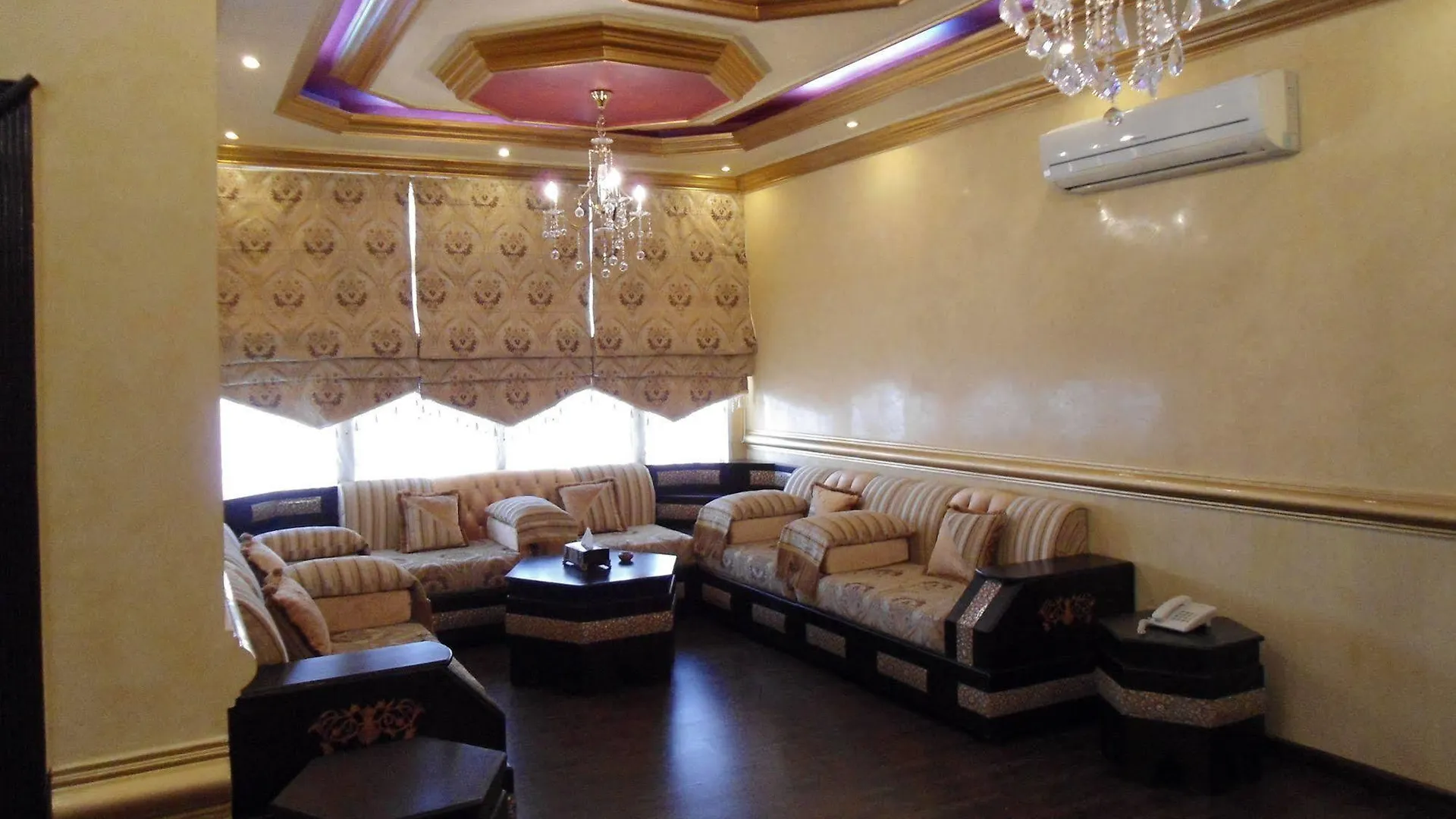 Durat Al Matar Apartment Jeddah 3*,